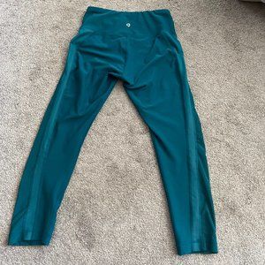 Teal Capri Leggings with sheer sides. Womens 90 degrees by reflex. Size small.